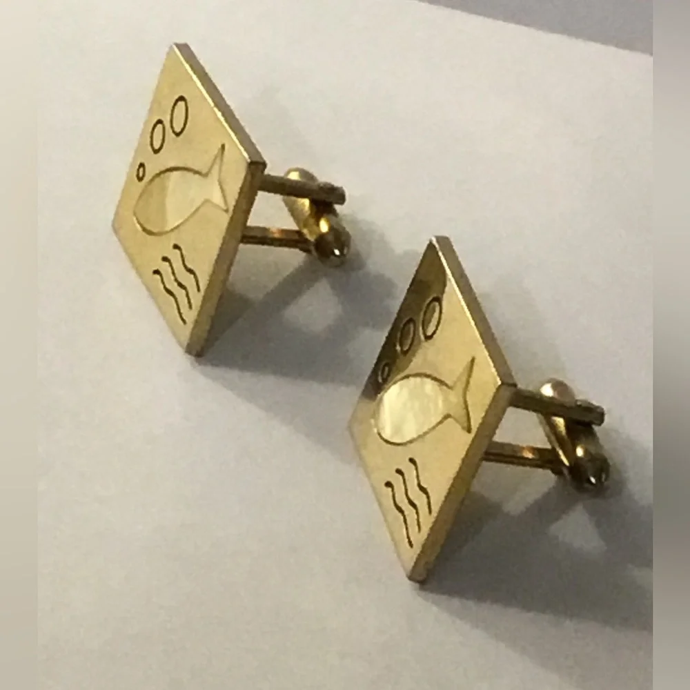 Vintage Mid Century Era SWANK Modernist MOP Fish Cufflinks